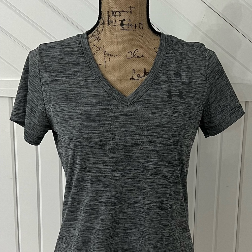 Under Armour Top